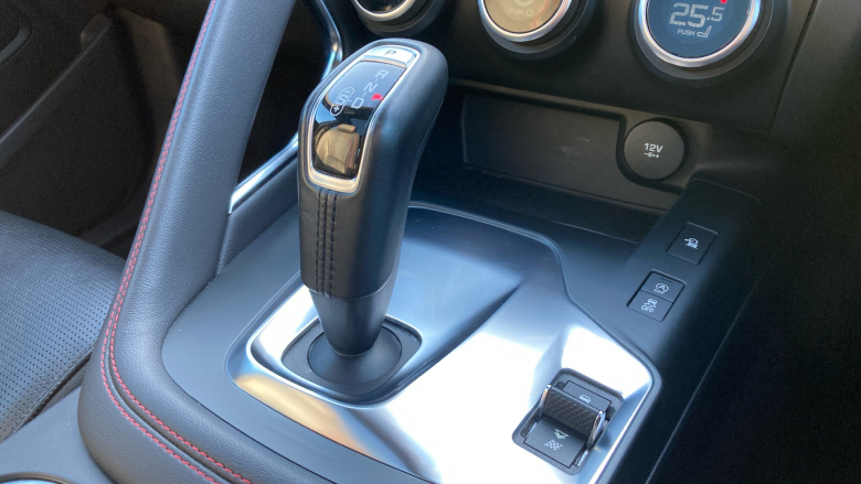 Jaguar E-Pace 2.0d [180] Chequered Flag Edition 5dr Auto Diesel Estate